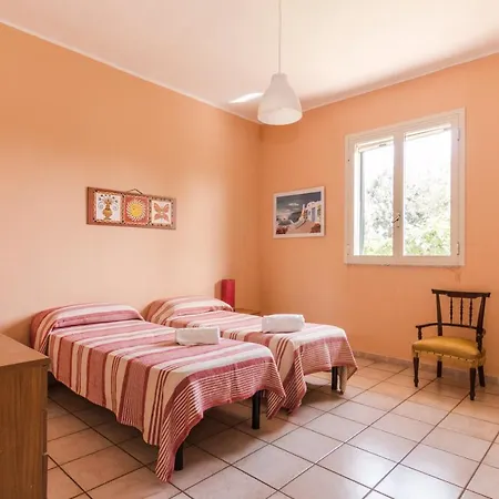 Holiday home House With 3 Bedrooms In Pozzallo With Wonderful Sea View And Furnished Terrace Modica