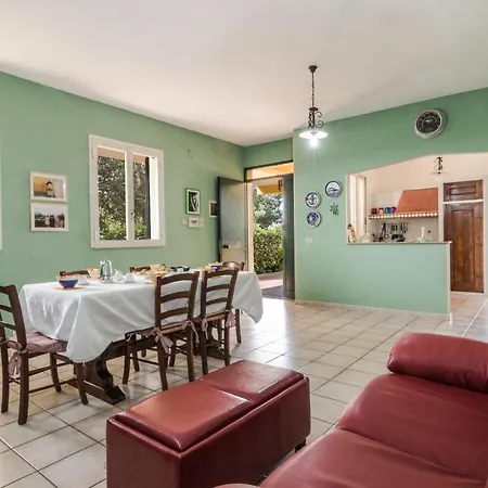 House With 3 Bedrooms In Pozzallo With Wonderful Sea View And Furnished Terrace *