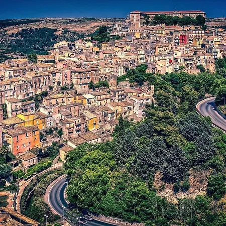 Holiday home House With 3 Bedrooms In Pozzallo With Wonderful Sea View And Furnished Terrace *